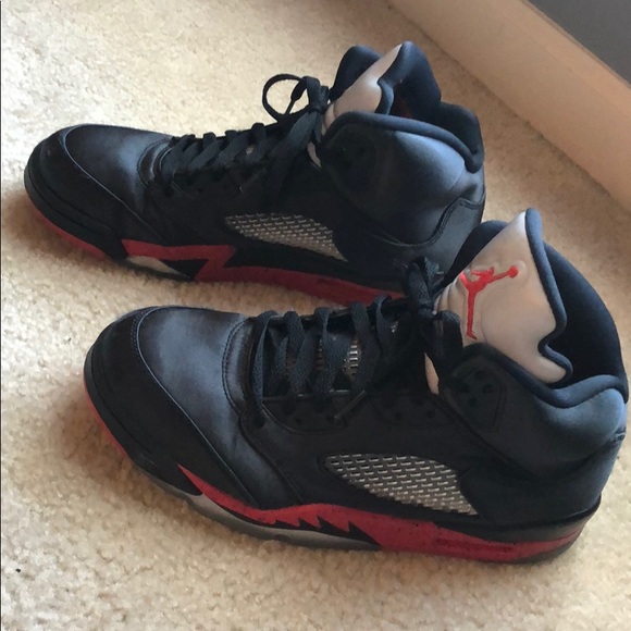 Jordan Other - Air Jordan Retro 5 Satin Bred
